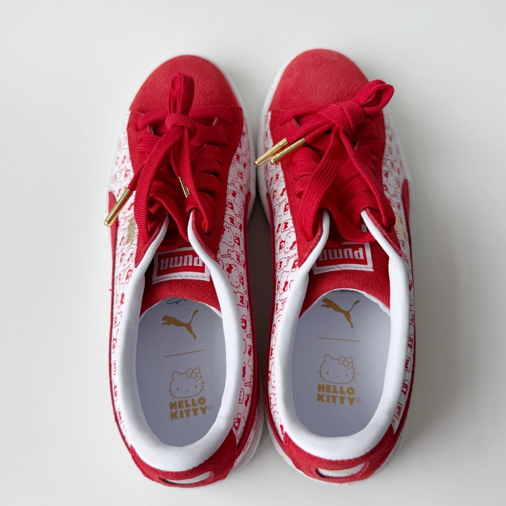 Hello Kitty Puma Suede Classic Sneakers Womens Size 7.5 Shoes Bright Red White - Picture 5 of 11
